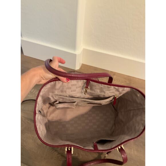 Michael Kors Jet Set tote and shoulder bag - Picture 8 of 11